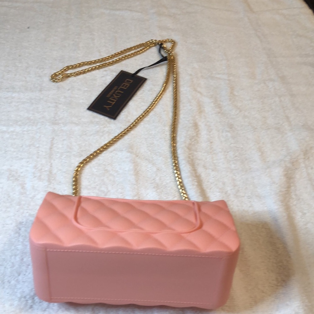 DELUXITY PINK CROSSBODY BAG SZ 4 X 6 3/4 - Picture 2 of 11